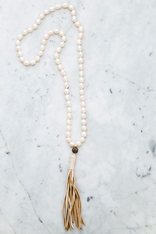 White Pearl Necklace | Baroque Pearl Choker | Stephanos